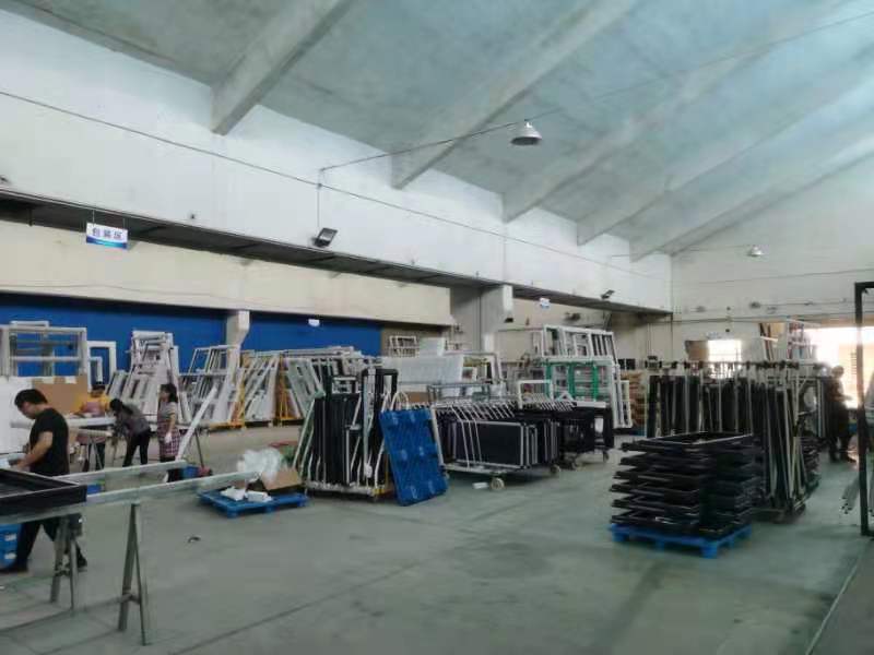 玻璃加工基地